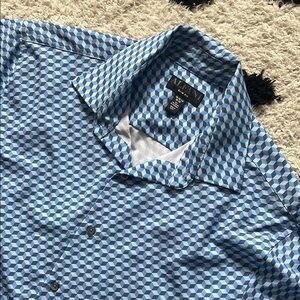 Alfani slim fit 16-16 1/2 32-33 Men's Blue and White Geometric Shirt